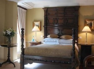 The Rookery features traditional furnishing although the hotel itself is relatively new.