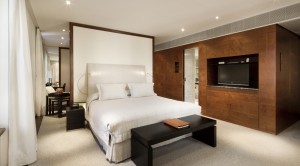 mm821_HALKIN_2010