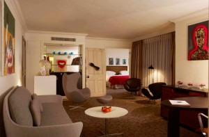 Limited Edition Saatchi Gallery Suite at Hyatt Regency London - The Churchill
